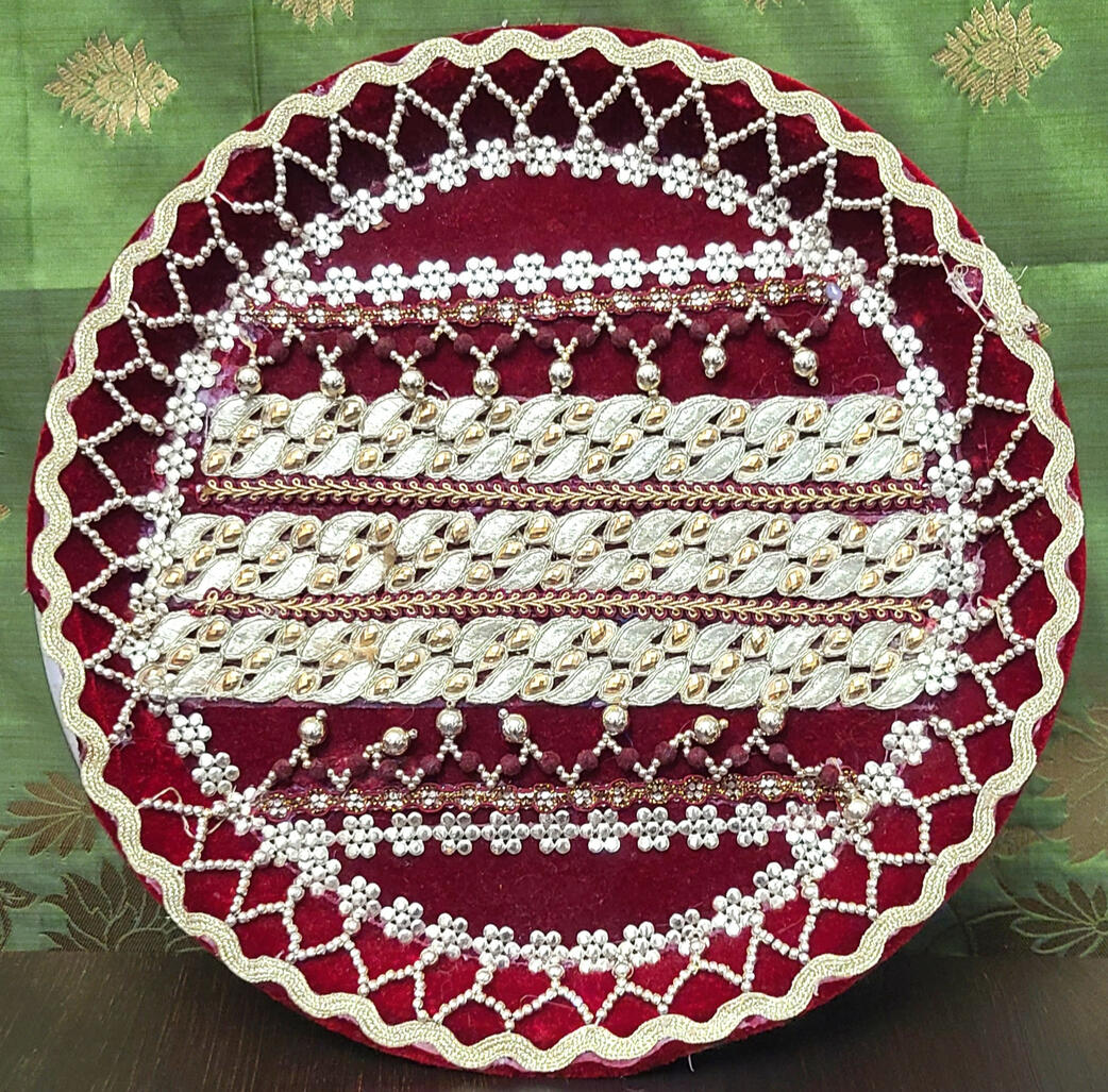 Lāla Thali (burgundy)